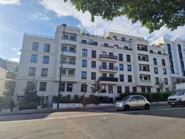 Vente BOX NEUFS - RESIDENCE SECURISEE