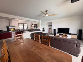 Vente VILLA F5 SAINT PIERRE Ravine des Cabris