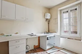 Vente Appartement 3 pièces traversant - Paris 8e