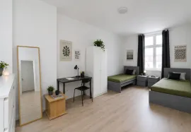 Colocation Mittenwalder Straße, Berlin