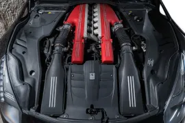 Voiture Ferrari F12 Berlinetta V12 6.0 740