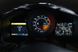 Voiture Ferrari F12 Berlinetta V12 6.0 740