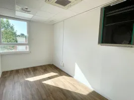 Location Location Bureaux Vitrolles 13127