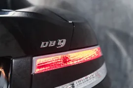 Voiture Aston Martin DB9 (III) V12 6.0 517