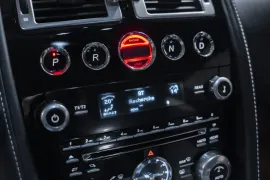 Voiture Aston Martin Rapide S V12 6.0 560