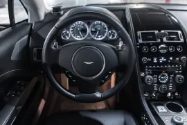 Voiture Aston Martin Rapide S V12 6.0 560