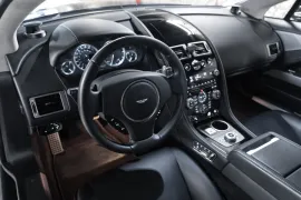 Voiture Aston Martin Rapide S V12 6.0 560