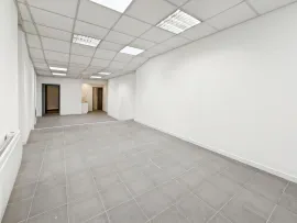 Location Location Bureaux Marseille 13006