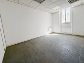 Location Location Bureaux Marseille 13006