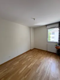 Location Appartement meublé 73 m2 Garage & Terrasse