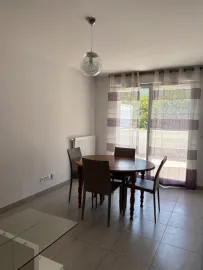 Location Appartement meublé 73 m2 Garage & Terrasse