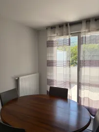 Location Appartement meublé 73 m2 Garage & Terrasse
