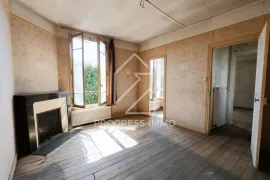 Vente Maison charmante à rénover à La Varenne Saint-Hilaire