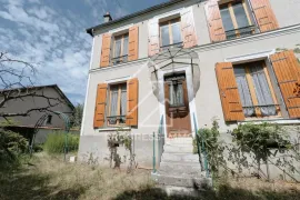 Vente Maison charmante à rénover à La Varenne Saint-Hilaire