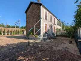 Vente Maison charmante à rénover à La Varenne Saint-Hilaire