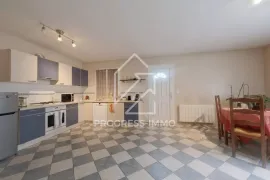 Vente Ensemble Immobilier de 10 Logements et 1 Entrepôt au Centre-ville