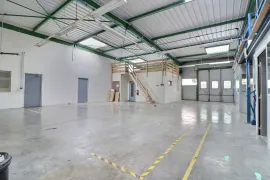 Location Local commercial - Atelier d'activité - 554m²