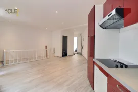 Vente Grand studio entrée privative proche du métro