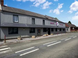 RESTAURANT DE 400 m2 + 2 APPARTEMENTS Caulières