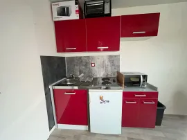 Location Studio meublé et parking privatif St Leu Amiens