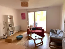 Vente T4 DE 81m2 CENTRE GERLAND AVEC BALCON