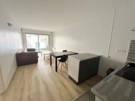 Location T2 lumineux avec terrasse privée St Leu Amiens