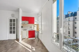 Vente Studio - dernier étage - à rénover - Levallois