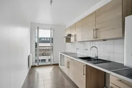 Vente Rueil Malmaison - Appartement 4 pièces avec balcon