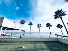 Vente Vue mer unique – 335 m² port MARBELLA