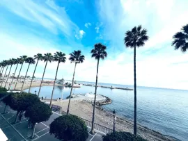 Vente Vue mer unique – 335 m² port MARBELLA