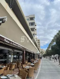 Vente Vue mer unique – 335 m² port MARBELLA