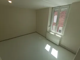 Location Maison 1 chambre, 1 bureau avec cour Amiens