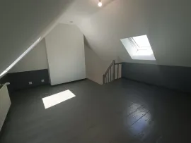 Location Maison 1 chambre, 1 bureau avec cour Amiens