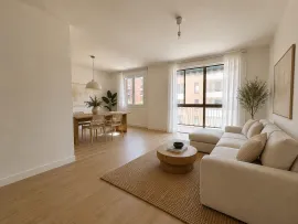 Vente Appartement 4 pièces - 80m2 - Port Saint Sauveur