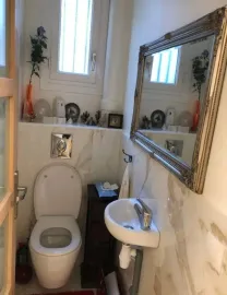 Location Petit copro en brique et pierre de Paris