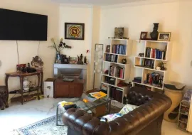 Location Petit copro en brique et pierre de Paris