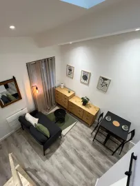 CHARMANT APPARTEMENT MEUBLE Saint-seurin-de-cursac