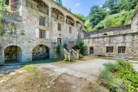 Vente ARDECHE Domaine Réceptions Mariages 5.3 HA Rivière