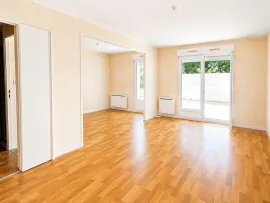 Vente Appartement T2 avec terrasse plein sud et garage – Angers, Hauteurs Saint-Jean / Place du Tertre