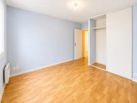 Vente Appartement T2 avec terrasse plein sud et garage – Angers, Hauteurs Saint-Jean / Place du Tertre