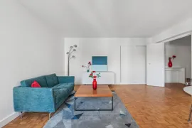 Vente Exclusivité- Grand 4 Pièces- Versailles Château
