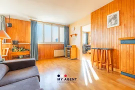 Vente Croix de Chavaux à 2 min – 93 m² lumineux