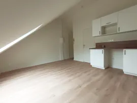 Location Studio rénové, 15m2, Amiens Henriville Amiens