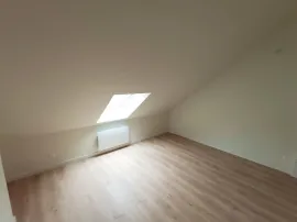Location Studio rénové, 15m2, Amiens Henriville Amiens