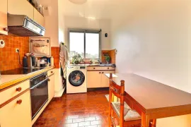 Vente Bagneux  -  3 pièces proche métro - balcon