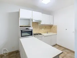 Vente APPARTEMENT EN RDC - AVEC PARKING
