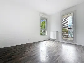 Vente 3 pièces de 60,5m² dans immeuble récent avec balcon et parking
