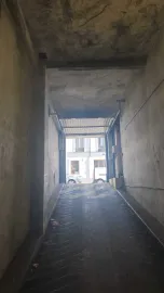 Location À louer – Double box sécurisé d'environ 18 m²