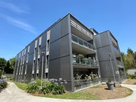 Vente Appartement 2 pièces - 40m2 - Balcon & Parking