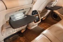 Voiture Jaguar Daimler Super Eight LWB